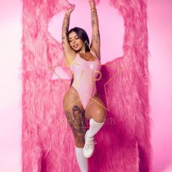 ATHENS-ESCORTS-ANGELINA-SEXY-GLAMOUR-ESCORT-5